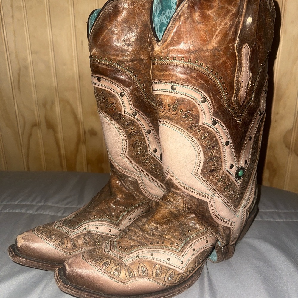 Corral Brown and Tan Heeled Boots